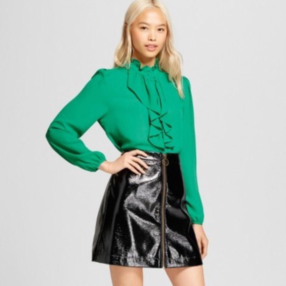 Frilled kelly green button up blouse